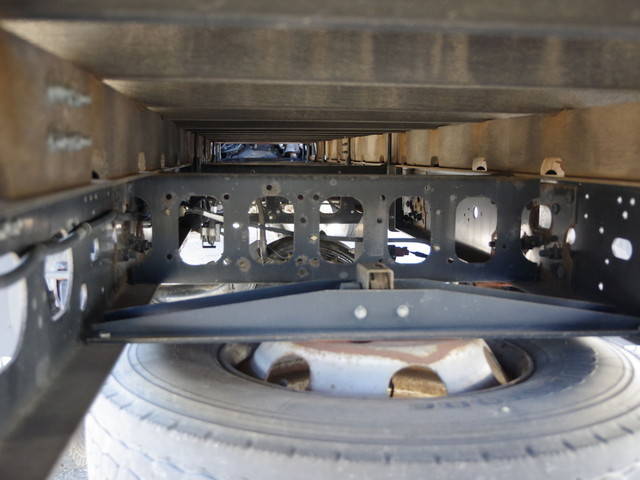 いすゞフォワードクレーン4段中型（4t）[写真10]