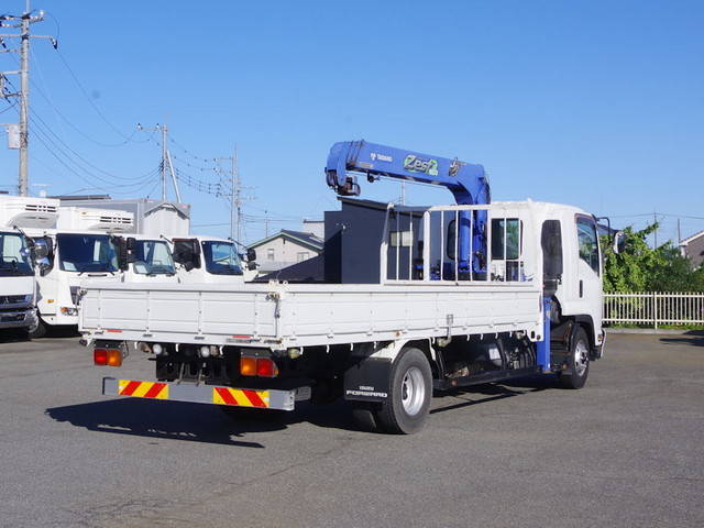 いすゞフォワードクレーン4段中型（4t）[写真04]