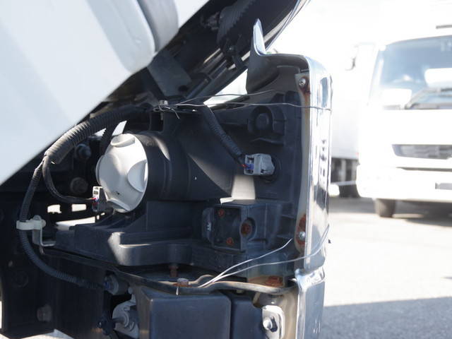 三菱ふそうファイタークレーン4段増トン（6t・8t）[写真24]