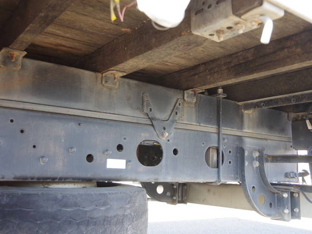 三菱ふそうファイタークレーン4段増トン（6t・8t）[写真06]