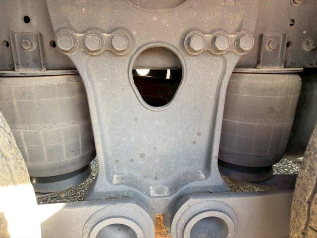 日野プロフィアアルミウイング大型（10t）[写真11]