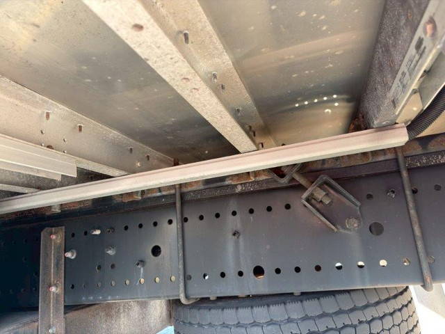 日野プロフィアアルミウイング大型（10t）[写真12]