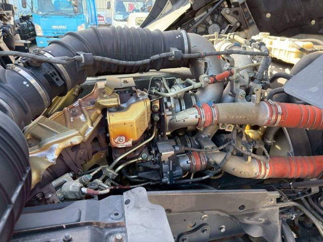 日野プロフィアアルミウイング大型（10t）[写真22]