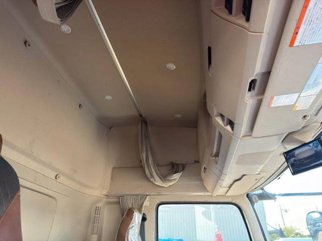 日野プロフィアアルミウイング大型（10t）[写真25]