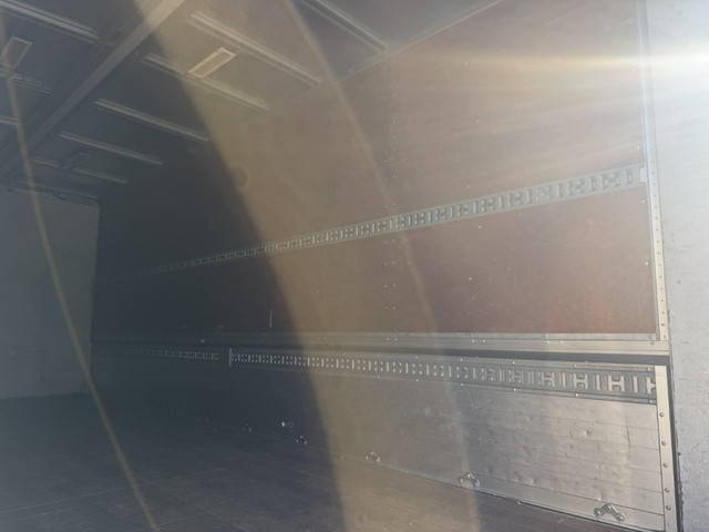 日野レンジャーアルミウイング中型（4t）[写真13]