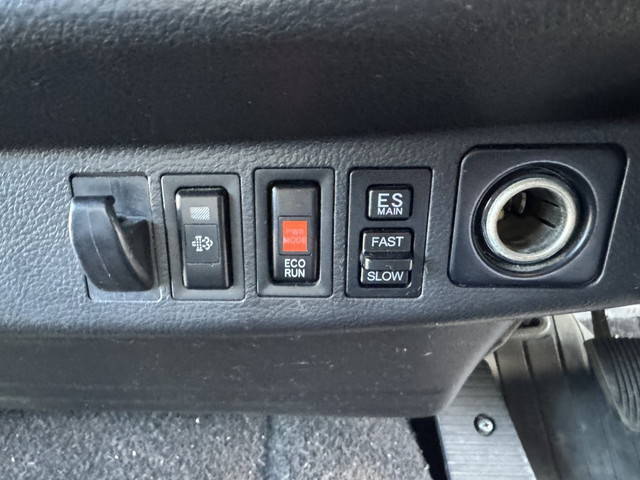 日野レンジャーアルミウイング中型（4t）[写真21]