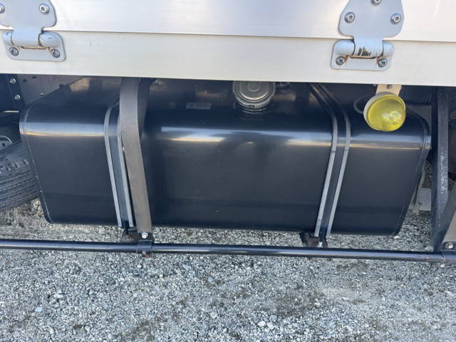 日野レンジャーアルミウイング中型（4t）[写真30]