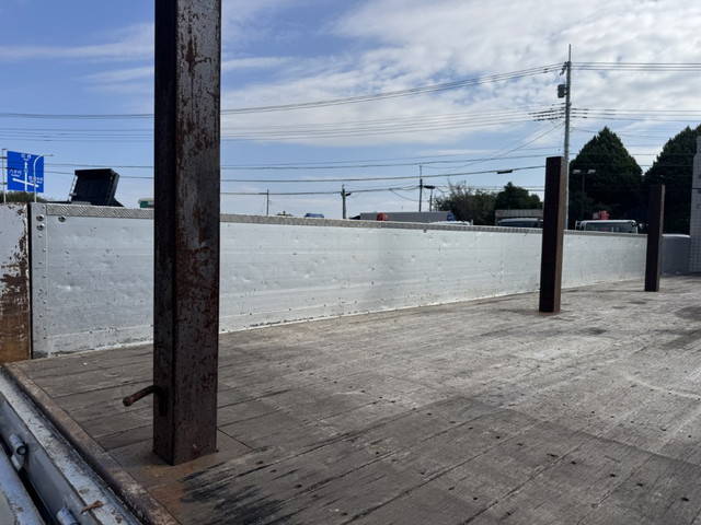 UDトラックスその他の車種アルミブロック大型（10t）[写真11]