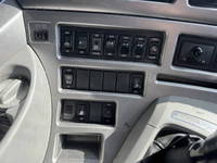 UDトラックスその他の車種アルミブロック大型（10t）[写真19]