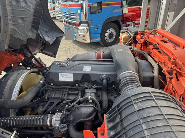 UDトラックスその他の車種アルミブロック大型（10t）[写真24]