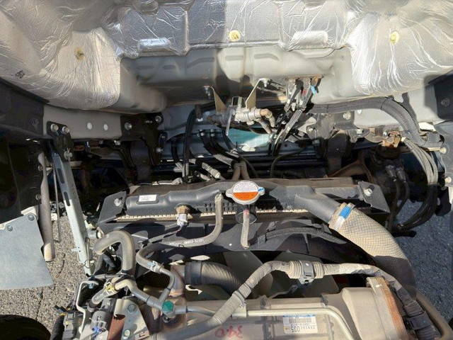 日野レンジャー散水車中型（4t）[写真24]