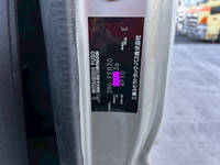 三菱ふそうキャンターアルミバン小型（2t・3t）[写真27]