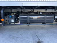 三菱ふそうキャンターアルミバン小型（2t・3t）[写真29]