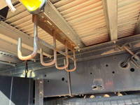 いすゞギガアルミブロック大型（10t）[写真11]