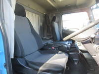 日野レンジャーアルミブロック中型（4t）[写真13]