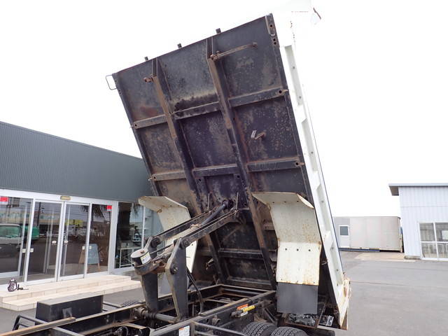 いすゞフォワードダンプ中型（4t）[写真10]