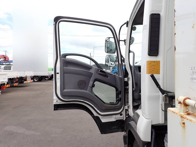 いすゞフォワードダンプ中型（4t）[写真33]