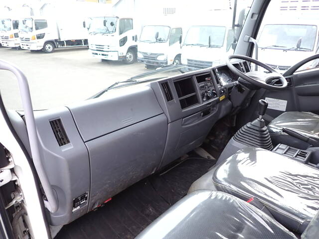 いすゞフォワードダンプ中型（4t）[写真37]