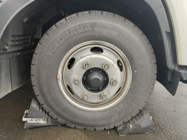 いすゞフォワードダンプ中型（4t）[写真39]