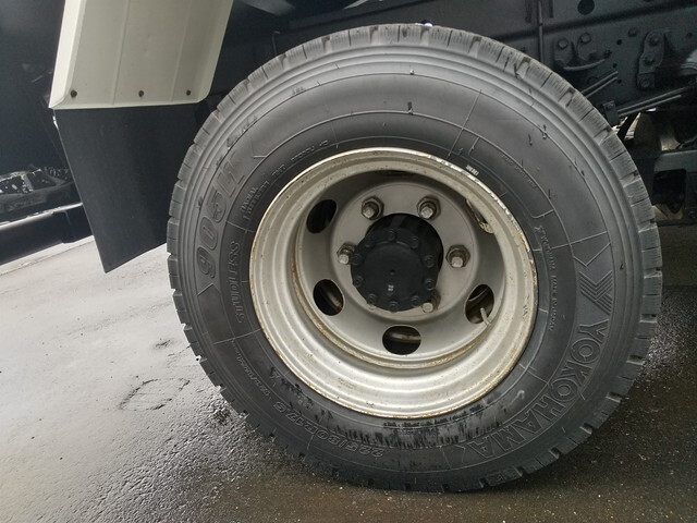 いすゞフォワードダンプ中型（4t）[写真40]