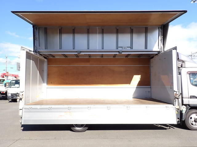 三菱ふそうキャンターアルミウイング小型（2t・3t）[写真11]