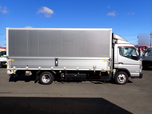 三菱ふそうキャンターアルミウイング小型（2t・3t）[写真06]
