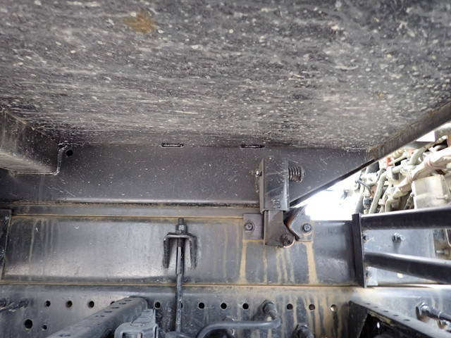 いすゞフォワードダンプ中型（4t）[写真19]