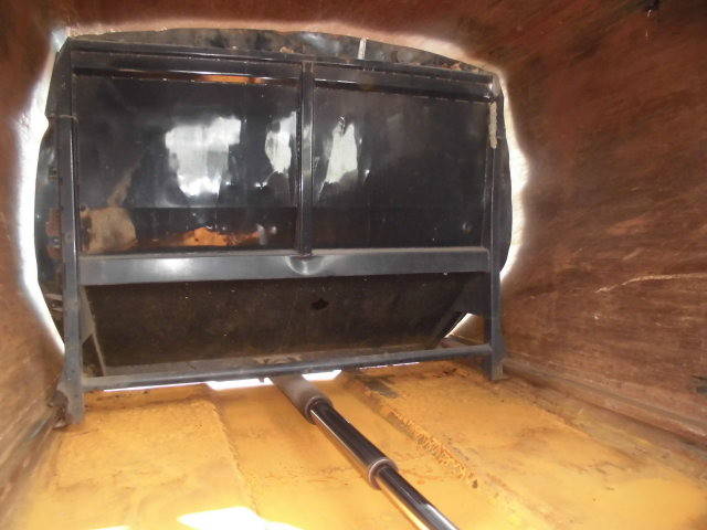 いすゞエルフパッカー車（塵芥車）小型（2t・3t）[写真12]