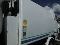 いすゞエルフパッカー車（塵芥車）小型（2t・3t）[写真16]