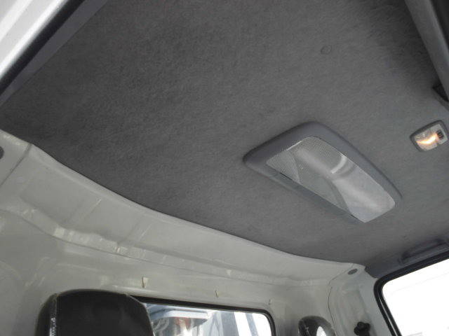 いすゞエルフパッカー車（塵芥車）小型（2t・3t）[写真25]