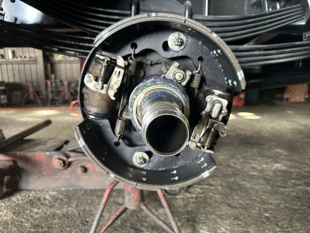 日野レンジャー平ボディ増トン（6t・8t）[写真11]