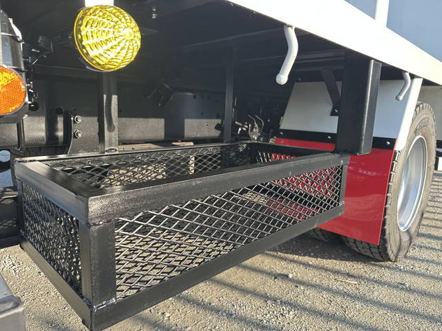 日野レンジャー平ボディ増トン（6t・8t）[写真22]