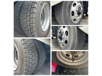 日野レンジャー平ボディ増トン（6t・8t）[写真10]