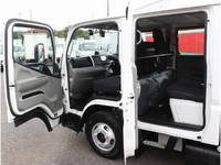 三菱ふそうキャンターダブルキャブ（Wキャブ）小型（2t・3t）[写真14]