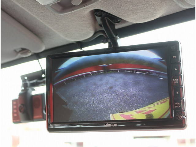 三菱ふそうキャンターダブルキャブ（Wキャブ）小型（2t・3t）[写真18]