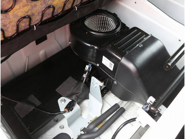 三菱ふそうキャンターダブルキャブ（Wキャブ）小型（2t・3t）[写真21]