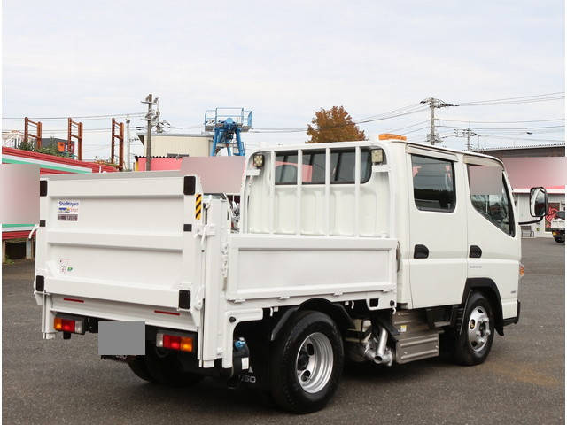 三菱ふそうキャンターダブルキャブ（Wキャブ）小型（2t・3t）[写真04]