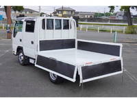 いすゞエルフダブルキャブ（Wキャブ）小型（2t・3t）[写真11]