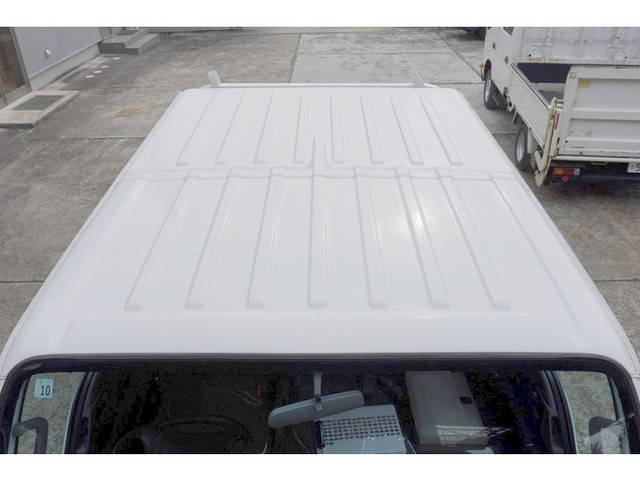 いすゞエルフダブルキャブ（Wキャブ）小型（2t・3t）[写真13]