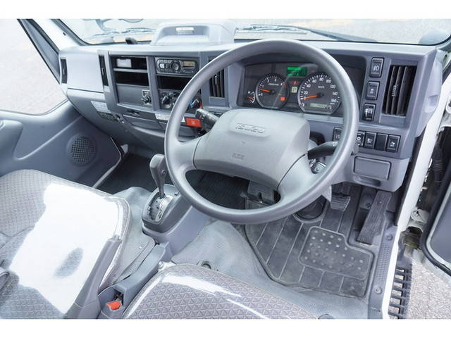 いすゞエルフダブルキャブ（Wキャブ）小型（2t・3t）[写真14]