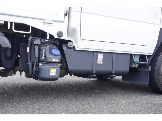 いすゞエルフダブルキャブ（Wキャブ）小型（2t・3t）[写真23]