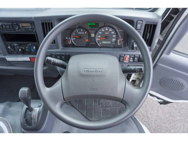 いすゞエルフダブルキャブ（Wキャブ）小型（2t・3t）[写真31]