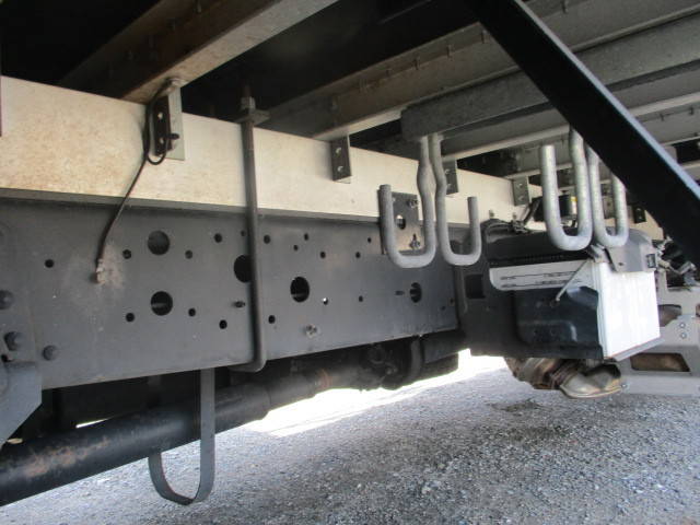 日野レンジャーアルミバン中型（4t）[写真14]