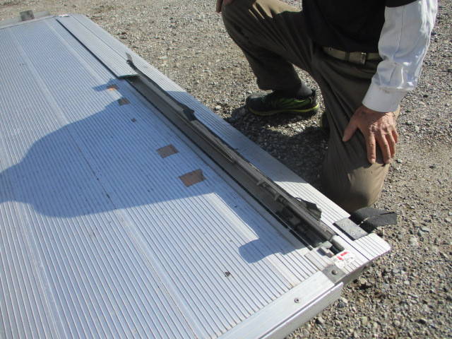 日野レンジャーアルミバン中型（4t）[写真19]