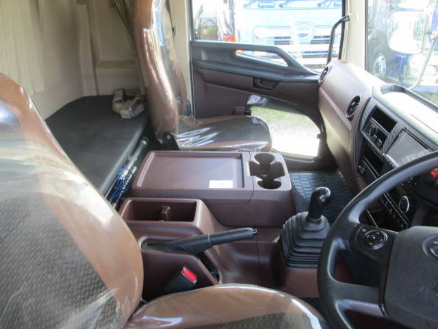 日野レンジャーアルミバン中型（4t）[写真26]