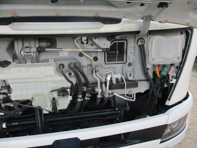 日野レンジャーアルミバン中型（4t）[写真33]