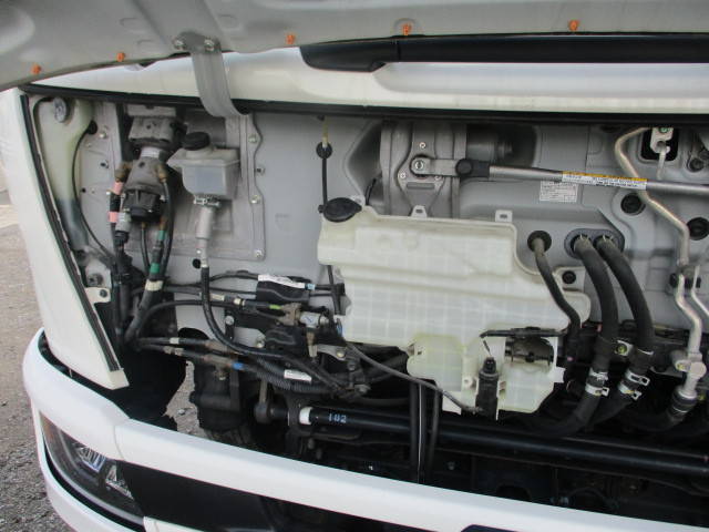 日野レンジャーアルミバン中型（4t）[写真34]