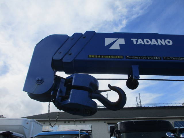 いすゞエルフクレーン3段小型（2t・3t）[写真18]