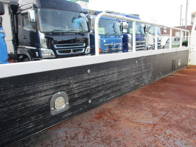 いすゞエルフクレーン3段小型（2t・3t）[写真21]