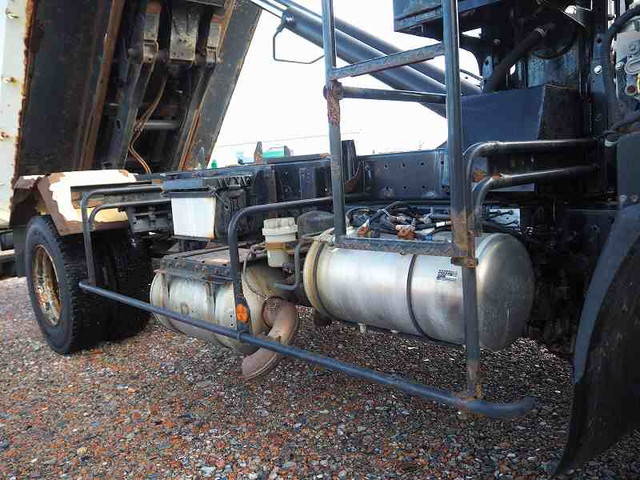 三菱ふそうファイターコンテナ専用車中型（4t）[写真16]